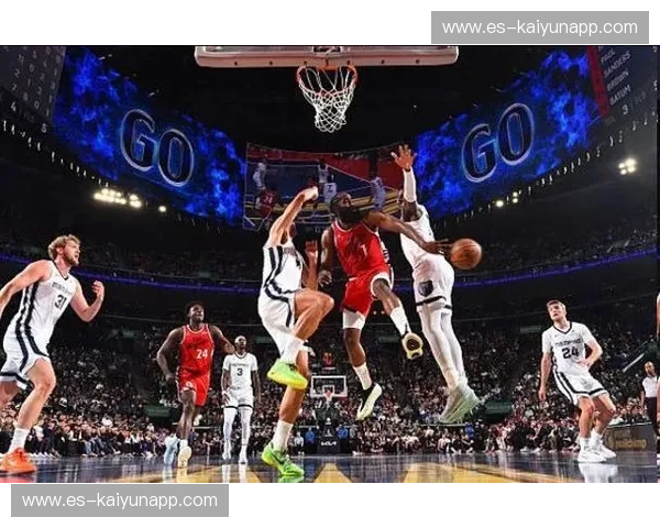 宿命的咆哮：快船与灰熊，那一抹被血汗浸透的季后赛残阳