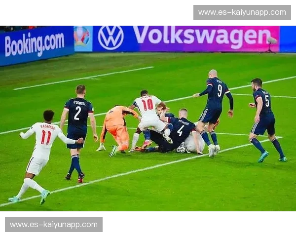 桑德兰与南安普敦：英格兰足球版图上的两颗璀璨星辰